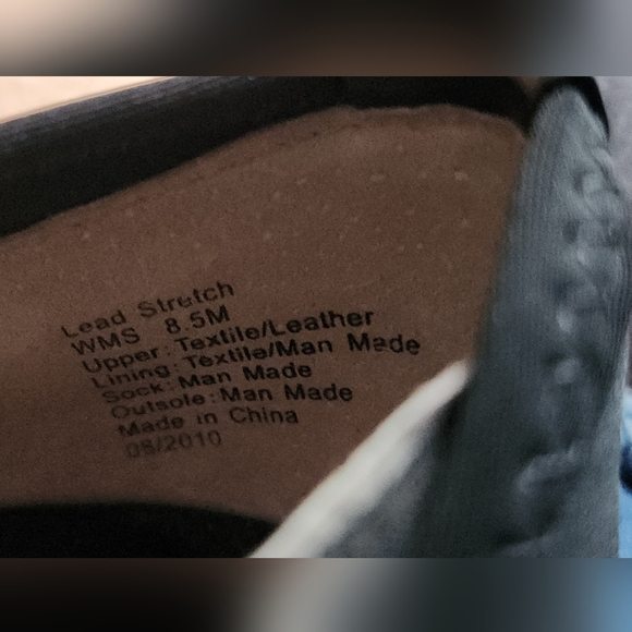 Kenneth Cole Reaction Black Leather Women's Ankle Boot Shoe Size 8.5 - Picture 6 of 6